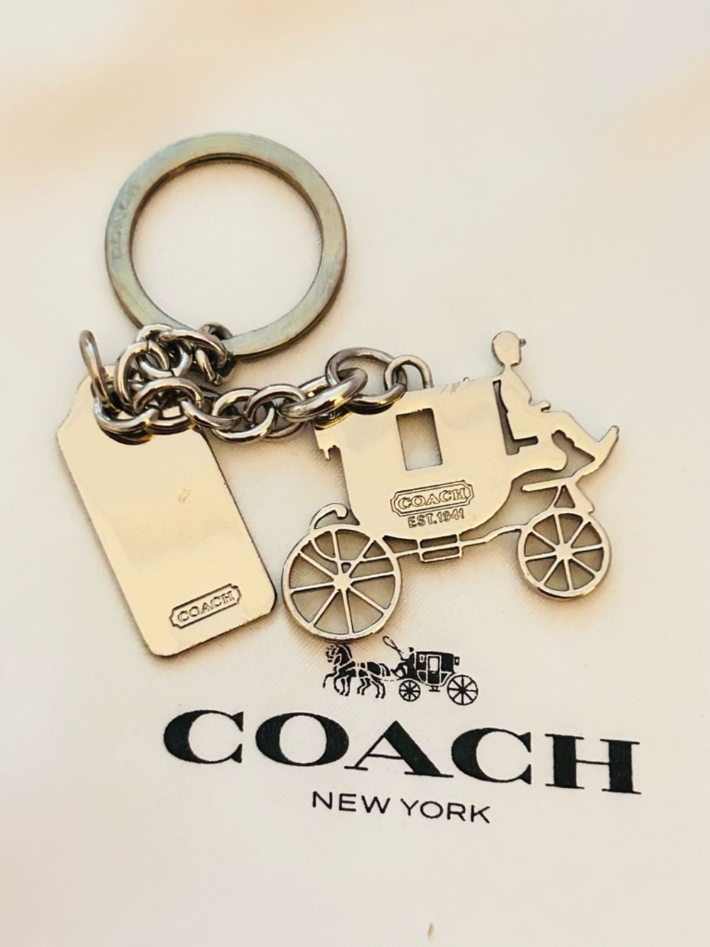 RARE Coach Y2K 1941 Horse and Carriage Keychain/ Bag Charm - Picture 14 of 15